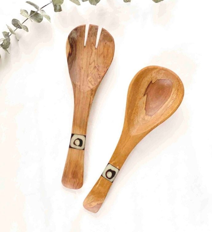 Small Olive Wood Serving Set With Batik Inlay Design